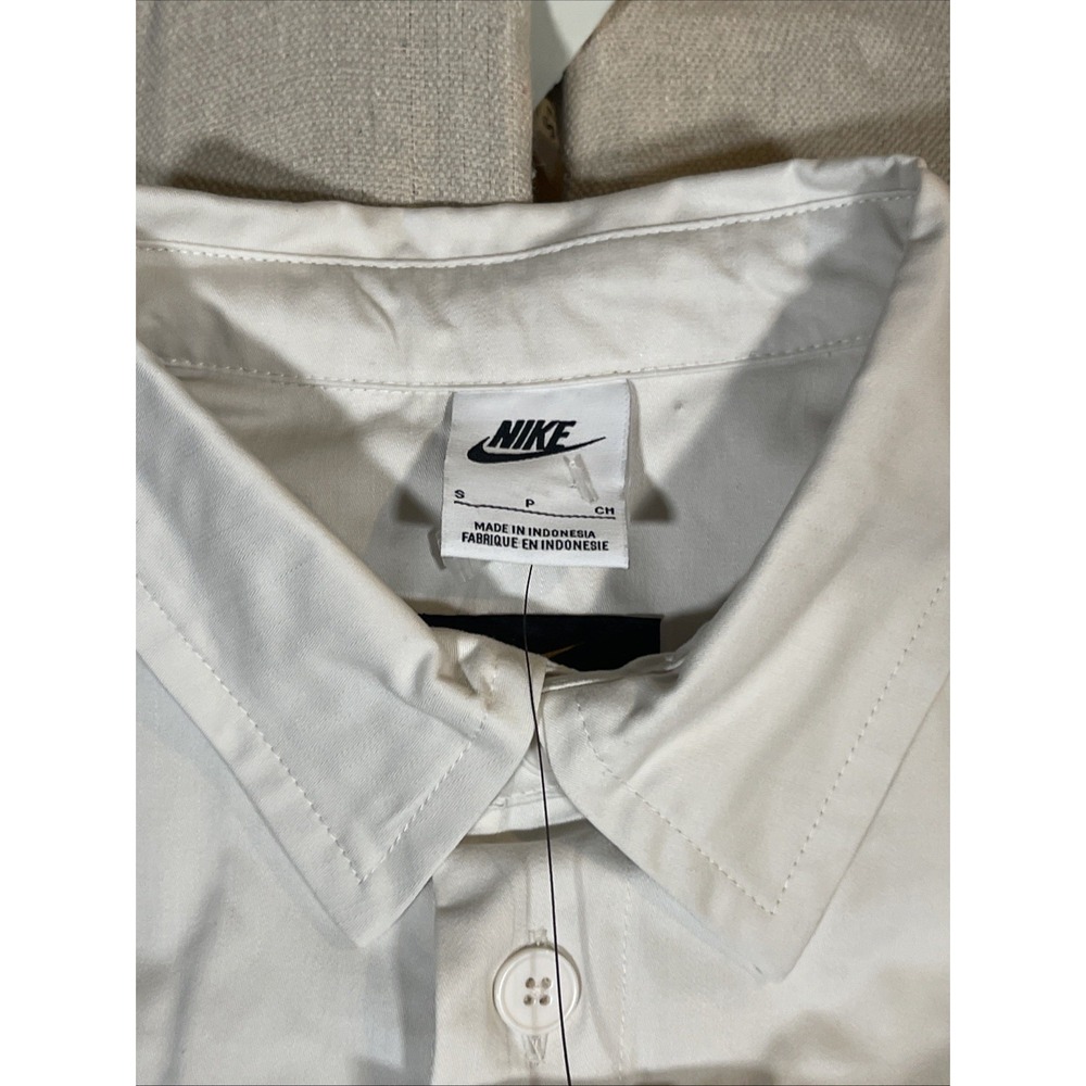 Nike Woven Military Short Sleeve Button Down Shirt Men Sz S White DX3340-030 NWT - Picture 4 of 5